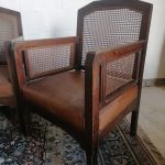 Lote: 60 - Lote: 60 - Juego de sala en roble