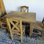 Lote: 126 - Lote: 126 - Juego de comedor rustico