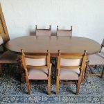 Lote: 129 - Lote: 129 - Juego de comedor estilo Español