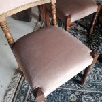Lote: 129 - Lote: 129 - Juego de comedor estilo Español
