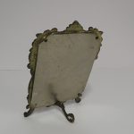 Lote: 7 - Lote: 7 - Crucifijo y portaretrato en bronce