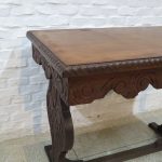 Lote: 63 - Lote: 63 - Mesa de sala renacimiento