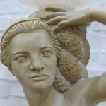 Lote: 24 - Lote: 24 - Veladora en figura de mujer
