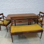 Lote: 130 - Lote: 130 - Juego de comedor