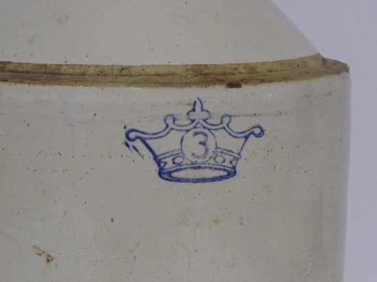 Lote: 92 - Lote: 92 - Porrón de gress