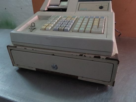 Lote: 3 - Lote: 3 - Caja registradora