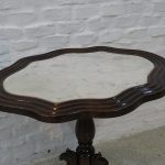 Lote: 49 - Lote: 49 - Mesa de sala Colonial