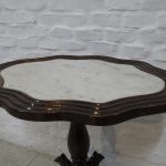 Lote: 49 - Lote: 49 - Mesa de sala Colonial