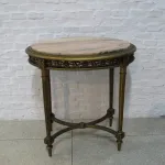Lote: 52 - Lote: 52 - Mesa de sala Luis XVI