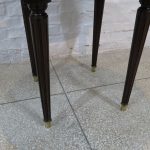 Lote: 50 - Lote: 50 - Mesita de sala Inglesa
