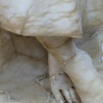 Lote: 109 - Lote: 109 - Figura femenina en alabastro