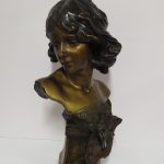 Lote: 108 - Lote: 108 - Busto de terracota