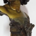 Lote: 108 - Lote: 108 - Busto de terracota