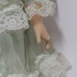 Lote: 20 - Lote: 20 - Muñeca porcelana