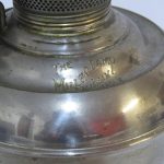 Lote: 70 - Lote: 70 - Lámpara a mantilla antigua marca