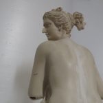 Lote: 98 - Lote: 98 - Estatua en yeso