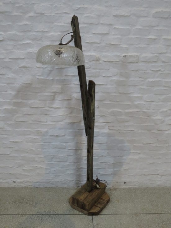 Lote: 63 - Lote: 63 - Lampara rústica