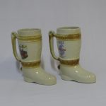 Lote: 4 - Lote: 4 - 2 jarras forma de botas