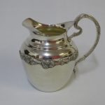 Lote: 45 - Lote: 45 - Jarra de plata