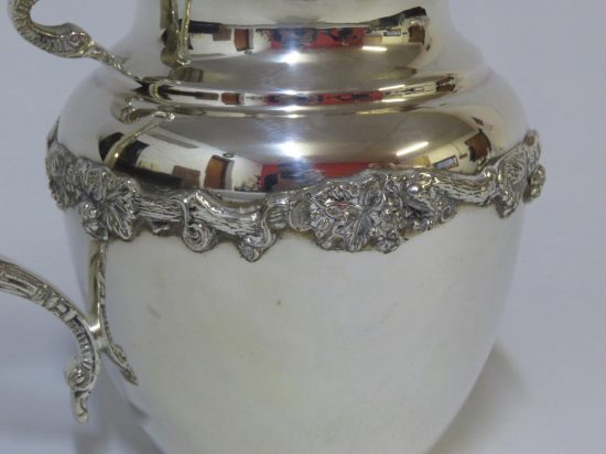 Lote: 45 - Lote: 45 - Jarra de plata