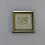Lote: 115 - Lote: 115 - Miniatura, porta retrato, bandeja