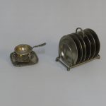 Lote: 108 - Lote: 108 - Colador de té y posa vasos