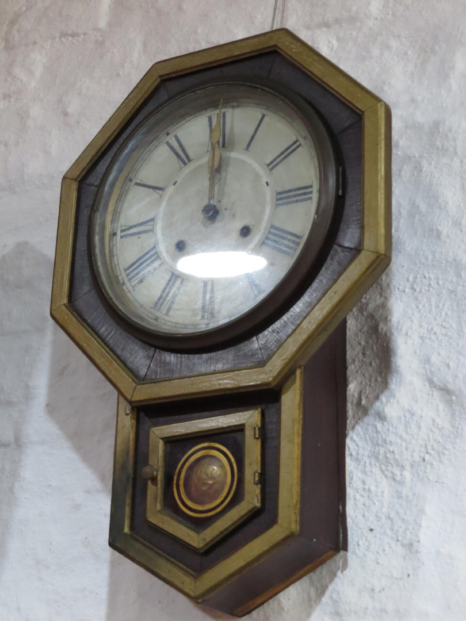 Lote: 65.D - Lote: 65.D - Reloj antiguo de pared