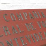 Lote: 67 - Lote: 67 - Cartel en chapa y lertas corporeas