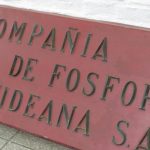 Lote: 67 - Lote: 67 - Cartel en chapa y lertas corporeas