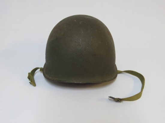 Lote: 182 - Lote: 182 - Casco militar M1