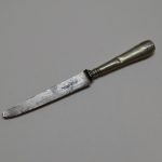 Lote: 107 - Lote: 107 - Cuchillo de mesa