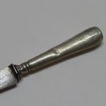 Lote: 107 - Lote: 107 - Cuchillo de mesa