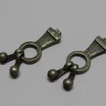 Lote: 4 - Lote: 4 - Piezas de metal y hebilla