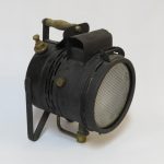 Lote: 77 - Lote: 77 - Farol reflector