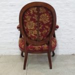 Lote: 123 - Lote: 123 - Butaca Victoriana