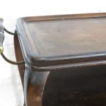 Lote: 113 - Lote: 113 - Mesa de arrimo