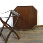 Lote: 36 - Lote: 36 - Mesa auxiliar