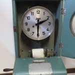 Lote: 69 - Lote: 69 - Reloj de fichaje de personal