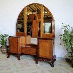 Lote: 108 - Lote: 108 - Toilette Reina en cedro y raiz