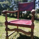 Lote: 77 - Lote: 77 - Par de sitiales Tudor