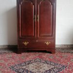 Lote: 112 - Lote: 112 - Mueble TV Americano