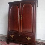 Lote: 112 - Lote: 112 - Mueble TV Americano