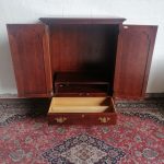 Lote: 112 - Lote: 112 - Mueble TV Americano