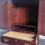 Lote: 112 - Lote: 112 - Mueble TV Americano