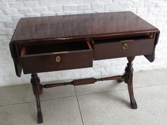Lote: 67 - Lote: 67 - Mesa de sala Danesa