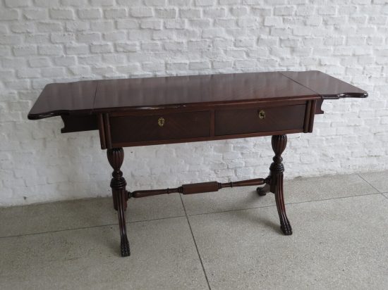 Lote: 67 - Lote: 67 - Mesa de sala Danesa