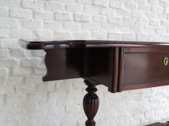 Lote: 67 - Lote: 67 - Mesa de sala Danesa