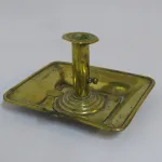 Lote: 20 - Lote: 20 - Palmatorio antiguo de bronce