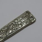 Lote: 148 - Lote: 148 - Lote de metal blanco