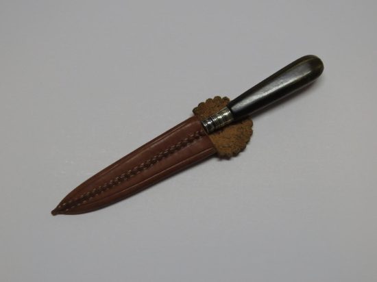 Lote: 160 - Lote: 160 - Cuchillo